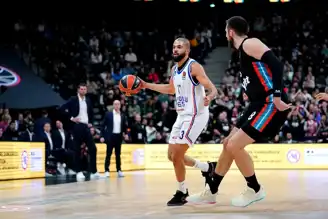 Anadolu Efes, Paris'te Mağlup Oldu!