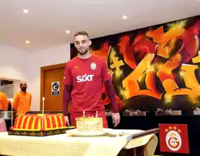 Berkan Kutlu'nun 27. Yaş Günü Galatasaray'da Kutlandı