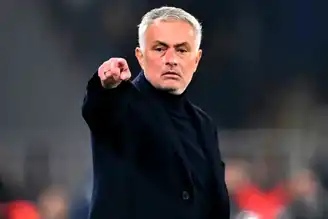 Mourinho, Fenerbahçe'yle İlk Kez Geriden Şampiyon Mu Olacak?