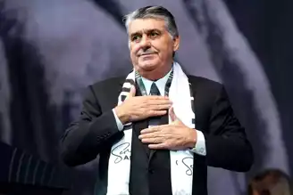 Adalı, Beşiktaş Oyuncularının Maaşlarını Ödedi!