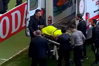 Süper Lig'de Korkutan Sakatlık: Vedat Karakuş Hastanede!