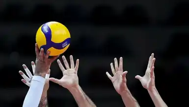 Türk Erkek Voleybol Takımları Avrupa'da!